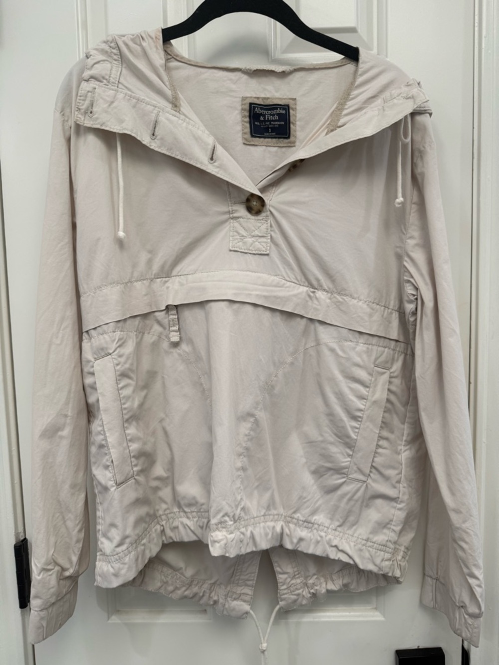 Abercrombie & Fitch Women's Light Cream Anorak Jacket
